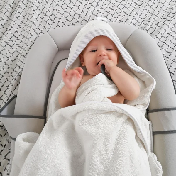 Doomoo Dry and Play hooded towel XL, White - Doomoo