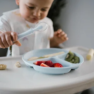 BabyOno silikoonist sektoritega taldrik Sinine - BabyOno