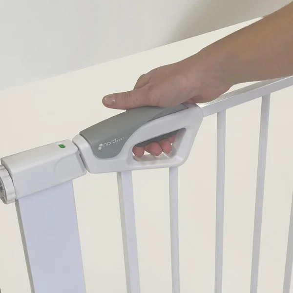 Nordbaby safety gate 75-82x4x77cm - Nordbaby