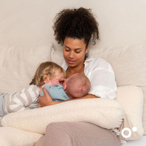 Doomoo nursing pillow Maxxy Flowers Sand - Doomoo