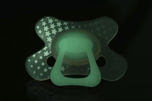 Difrax natural night soother with ring 6+ months  - Suavinex